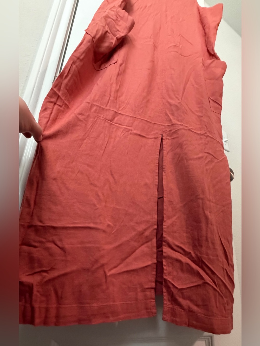 Old Navy Sleeveless V-Neck Midi Dress - Picture 3 of 9